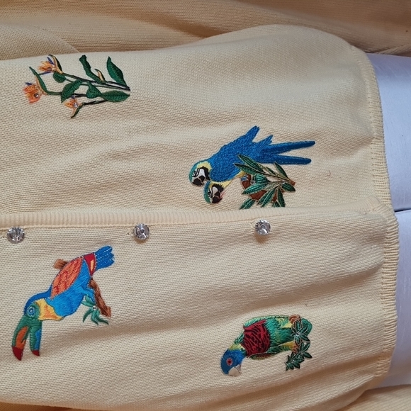 Parrots Tropical sweater Parrots Tia Designs yellow cardigan  size Extra Large - Picture 5 of 10